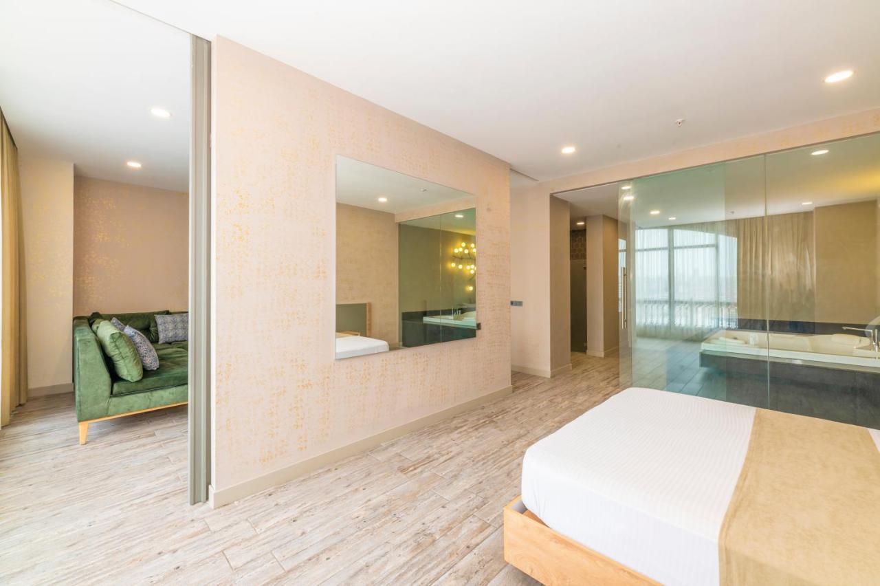 Agora Suites Istanbul Exteriör bild