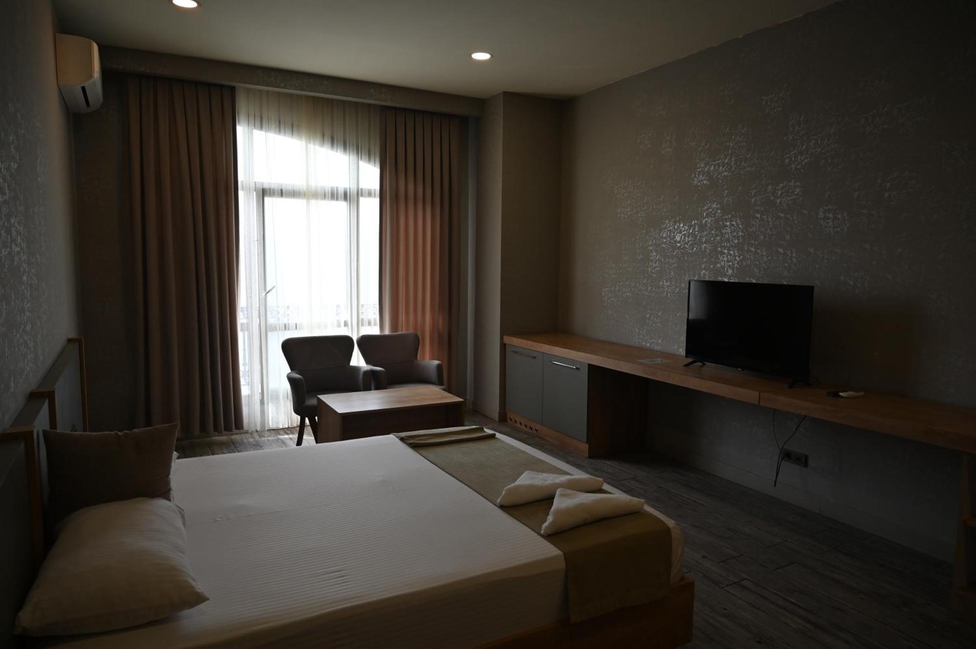 Agora Suites Istanbul Exteriör bild
