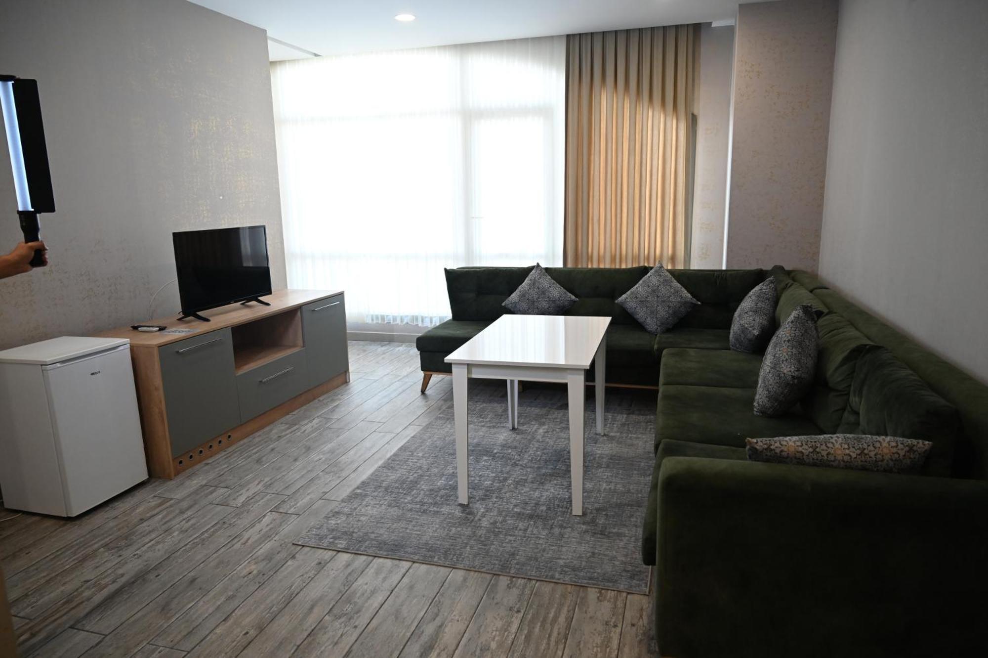 Agora Suites Istanbul Exteriör bild